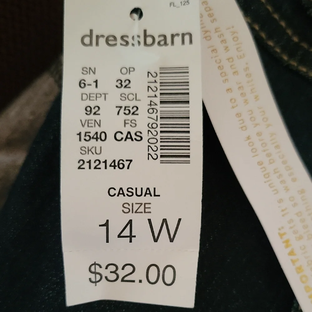 Dressbarn Dark Blue Casual Capri - Size 14W - Picture 2 of 5